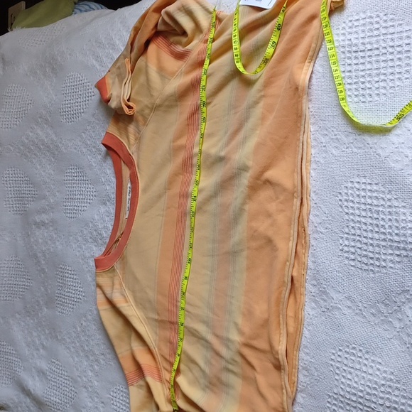 We The Free (Free People) Top NWT Med Oversized - Picture 4 of 9